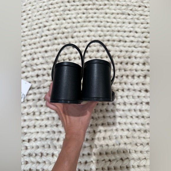 NEW ZARA limited edition Black and Gold Women's Loafers-Sandals size 38/7,5 us - Picture 12 of 17